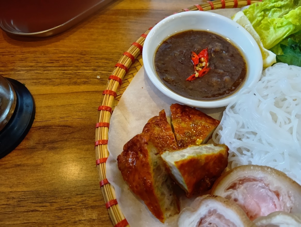 ブンダウマムトム